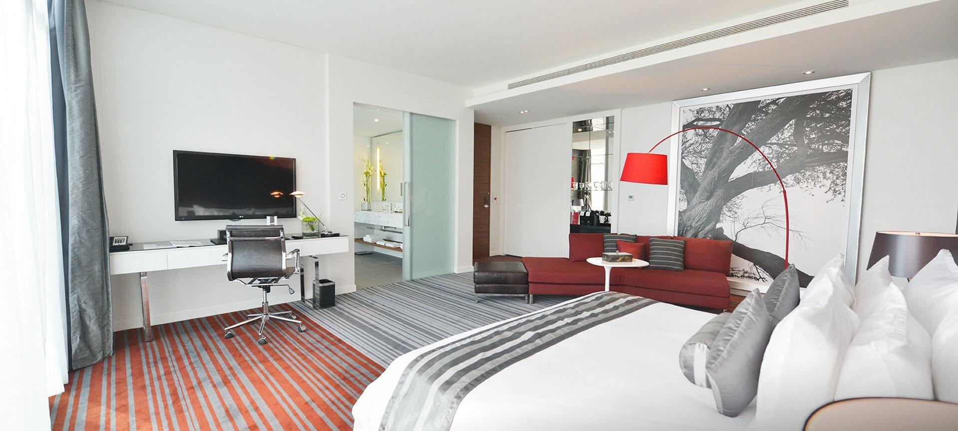 Ramee Grand Hotel And Spa Manama Dış mekan fotoğraf A suite at the hotel