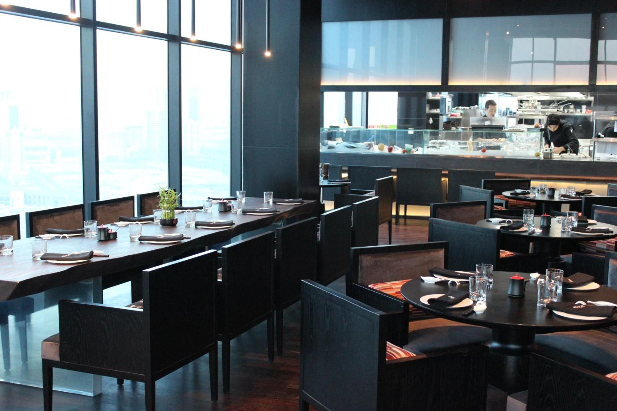Ramee Grand Hotel And Spa Manama Dış mekan fotoğraf Interior of the restaurant