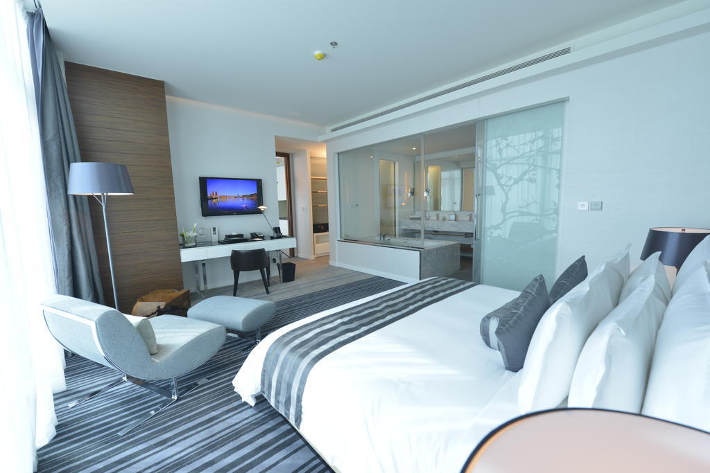 Ramee Grand Hotel And Spa Manama Oda fotoğraf Deluxe room